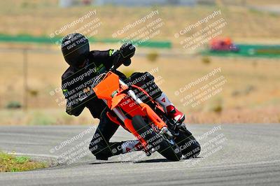 media/May-16-2025-2WTD (Fri) [[87c82739e1]]/B Group/Session 3 (Turn 4)/